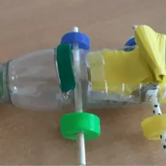 Dowiedz się, co można zrobić z plastikowej butelki - kreatywne pomysły na recykling