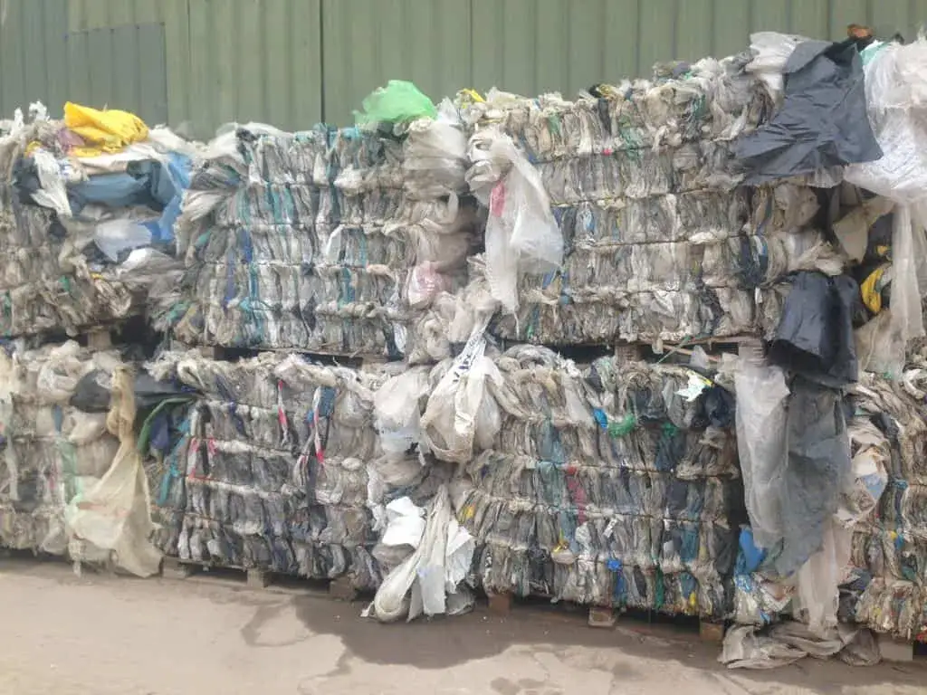 Zdjęcie Recykling LDPE: jak przetwarzać i gdzie oddać odpady, by chronić środowisko